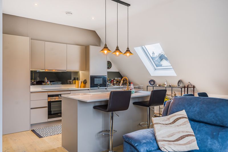 Kitchen- click for photo gallery